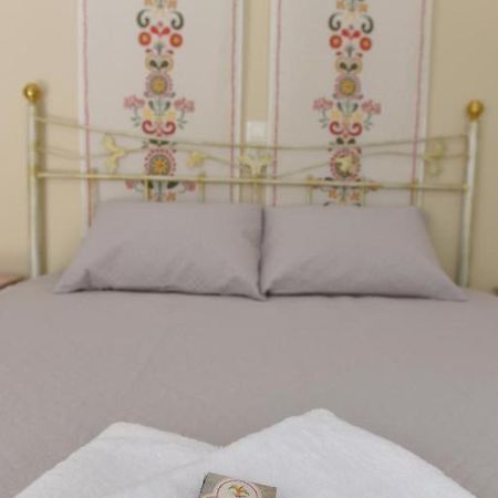 Oisyra Boutique Suites Ермополи Екстериор снимка