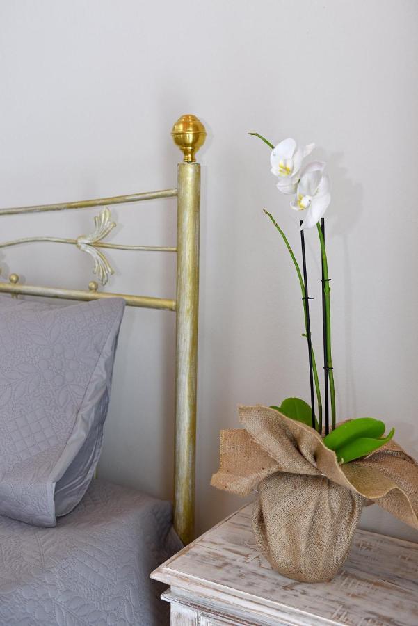 Oisyra Boutique Suites Ермополи Екстериор снимка