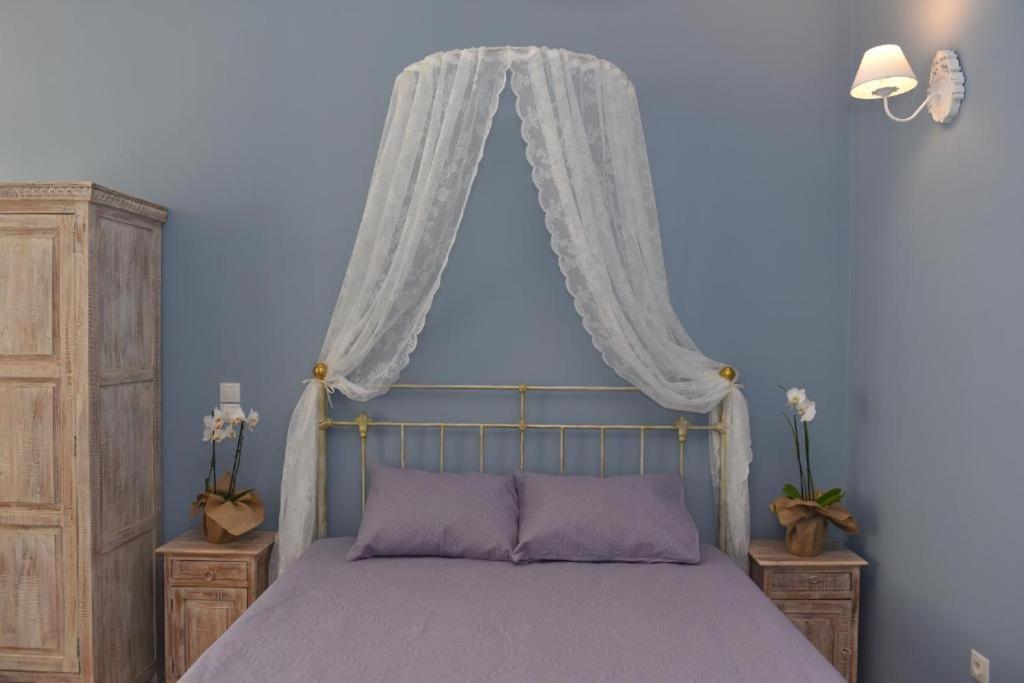 Oisyra Boutique Suites Ермополи Екстериор снимка